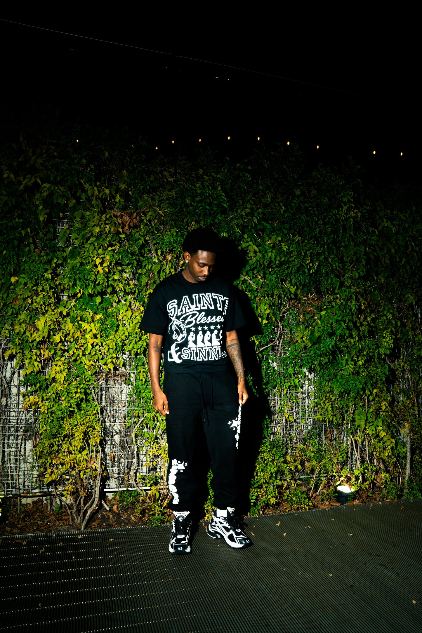 “SAINTS & SINNERS” Cuffed Sweats Black